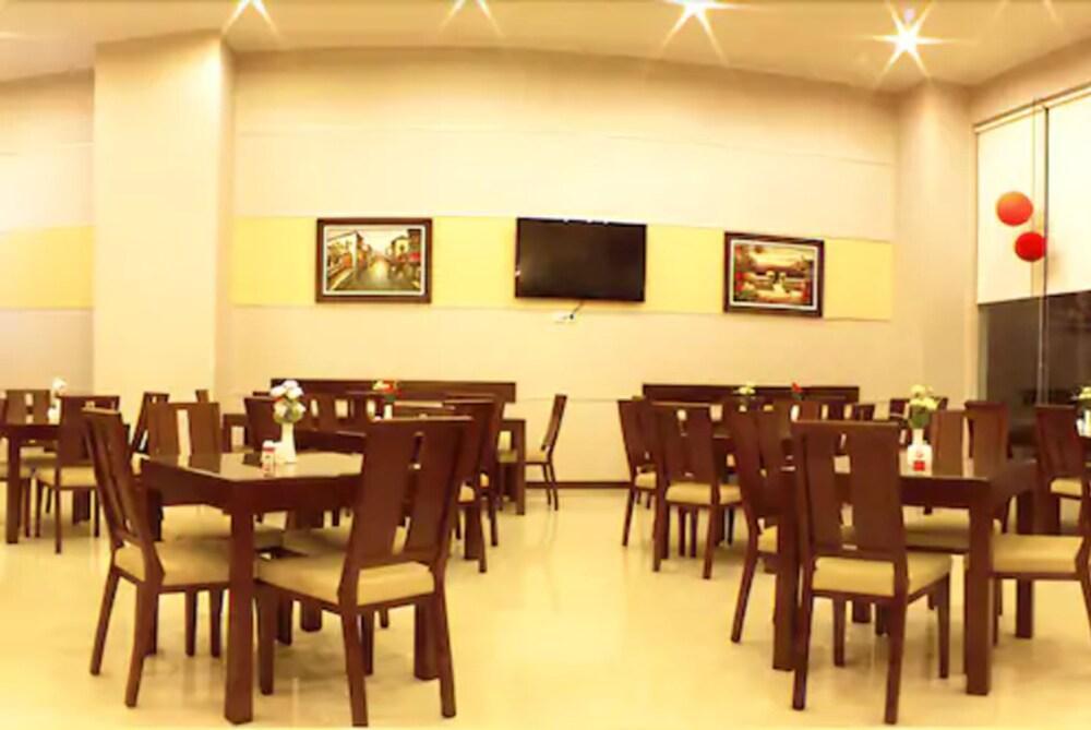 Lampion Hotel Solo Dış mekan fotoğraf