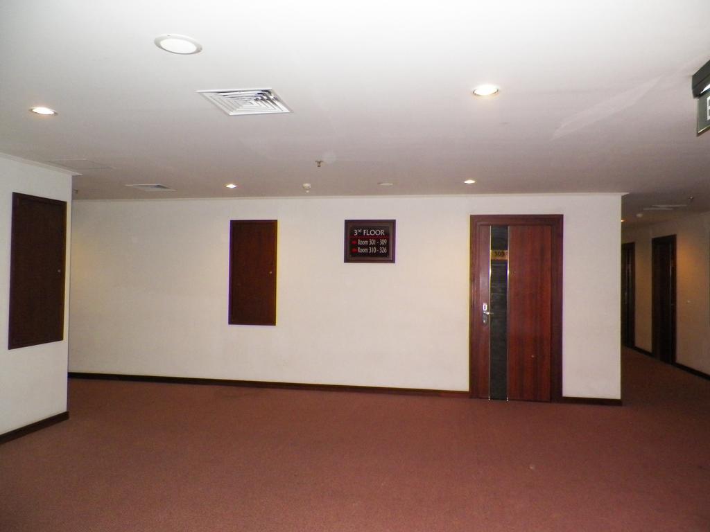 Lampion Hotel Solo Dış mekan fotoğraf