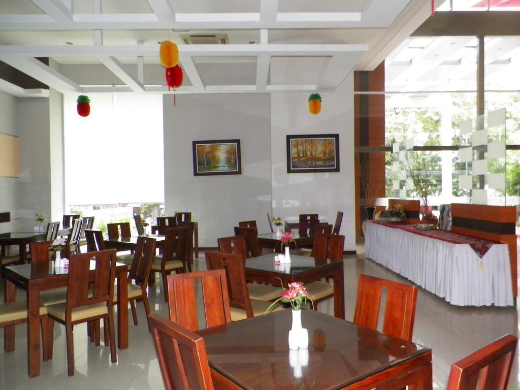 Lampion Hotel Solo Dış mekan fotoğraf