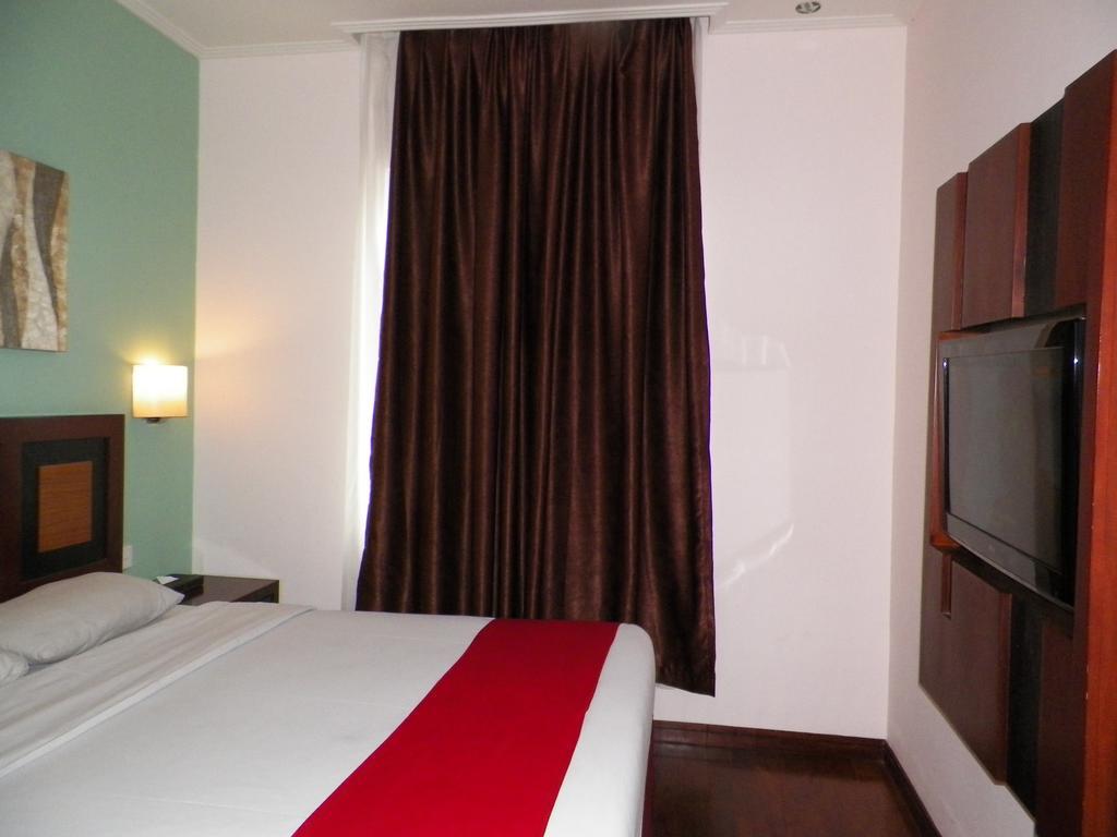 Lampion Hotel Solo Dış mekan fotoğraf